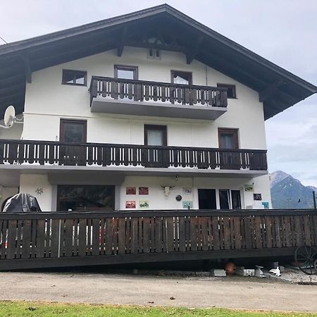 Gastehaus Schmitt Hotel Lähn Buitenkant foto